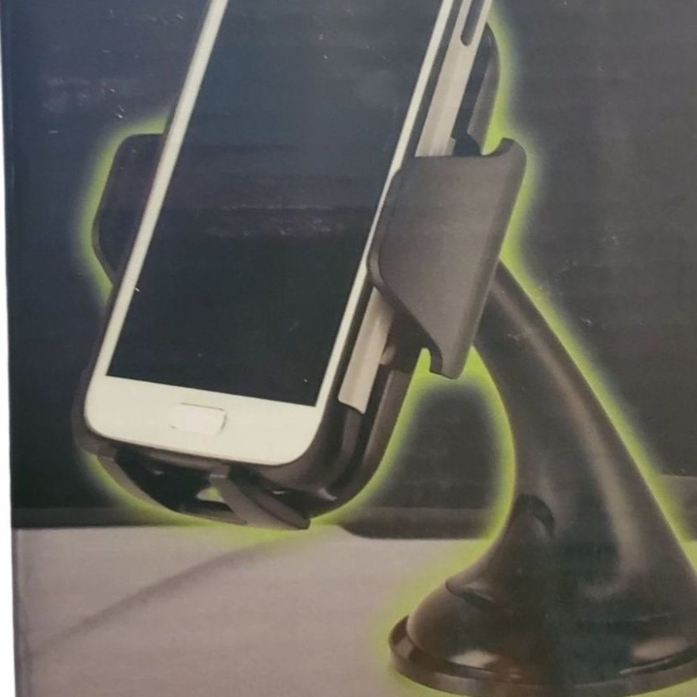 Gadget Gear Car Mount Holder Dash Windshield Cradle